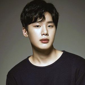 キム・ドンヒ