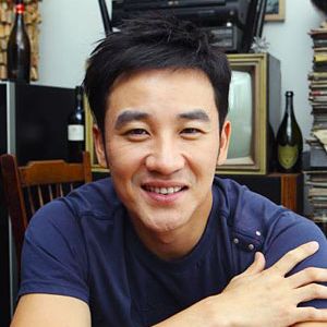 オム・テウン