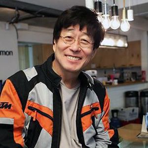 キム・チャンワン