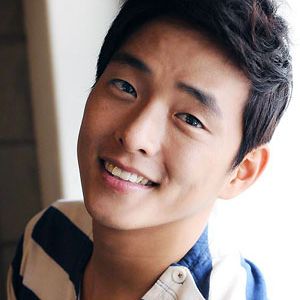 キム・ドンユン