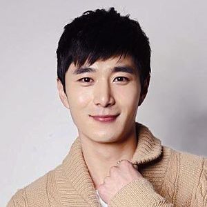 キム・ミンス