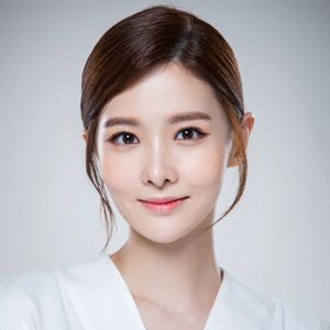 キム・ユリ