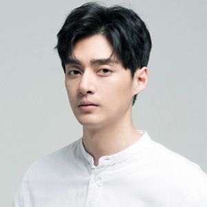 キム・ジュン
