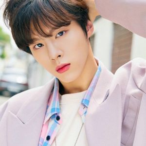 キム・ウソク（김우석 Kim Woo Seok）