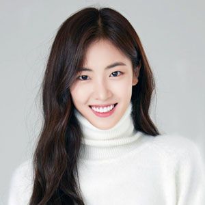 ペ・ダビン（배다빈 Bae Da-Bin）