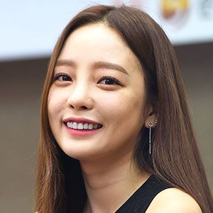ク・ハラ（구하라 Koo HaRa）