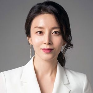 パク・テイン