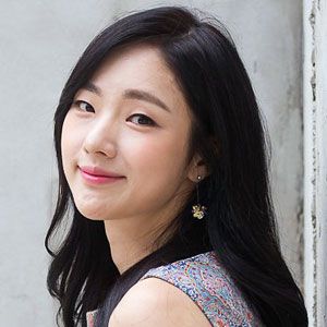 パク・アイン