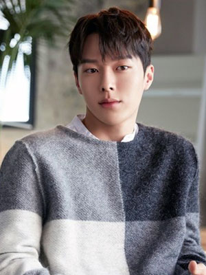 チャン・ギヨン（장기용 Jang Ki-Yong）