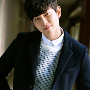ユン・ギュンサン（윤균상 Yoon Kyun-Sang）