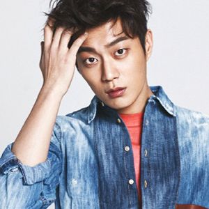 ユン・ドゥジュン（윤두준 Yoon Du-Jun）