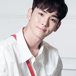 キー（キム・キボム）（키 Key）