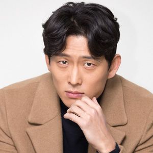 コ・ジュン（고준 Ko Jun）